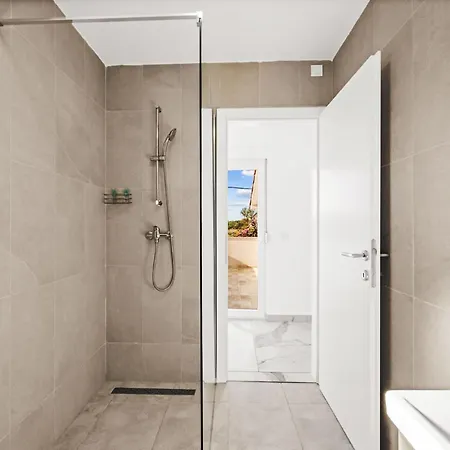 Feniks By Interhome *